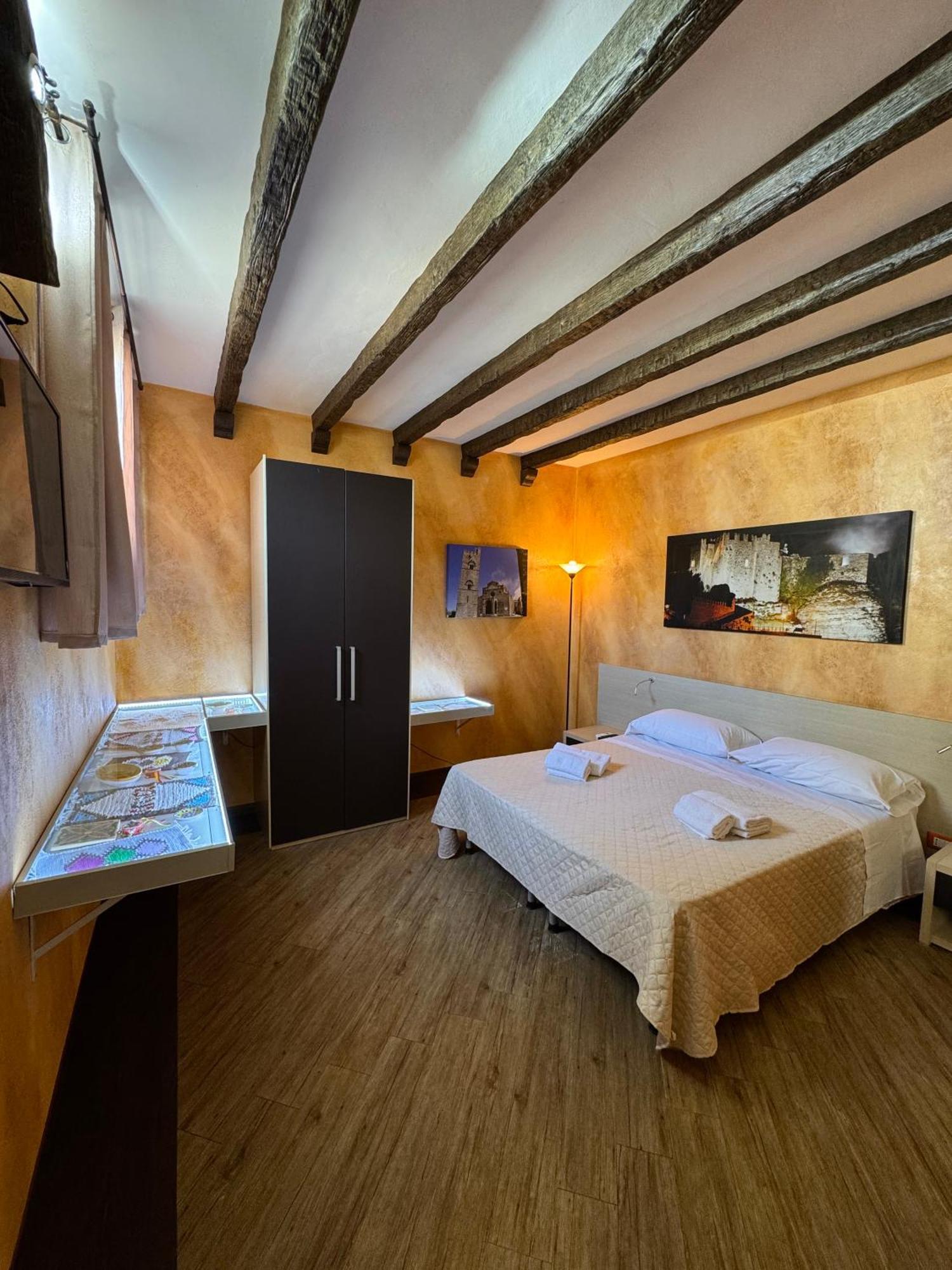 Summer Wind Apartments Trapani Exterior foto